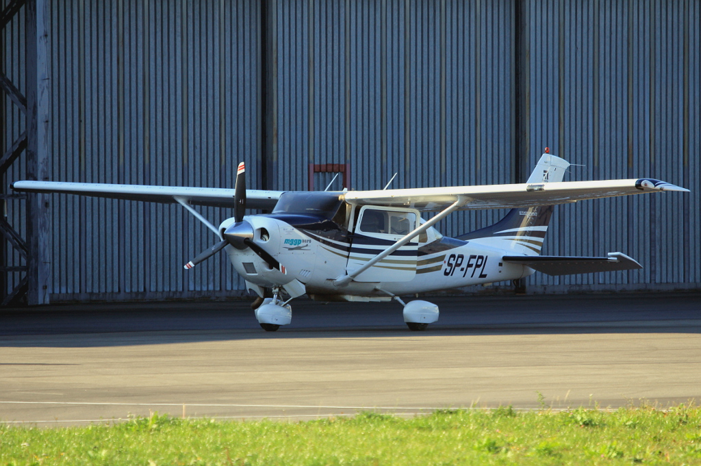 SP-FPL · Cessna 206 Stationair · (RZE / EPRZ)
