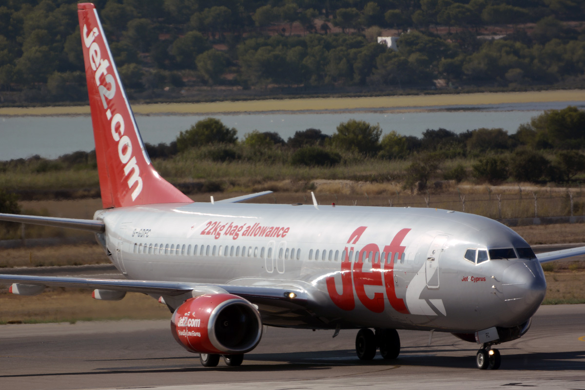 G-GDFC · Boeing 737-8K2(WL) · (IBZ / LEIB)