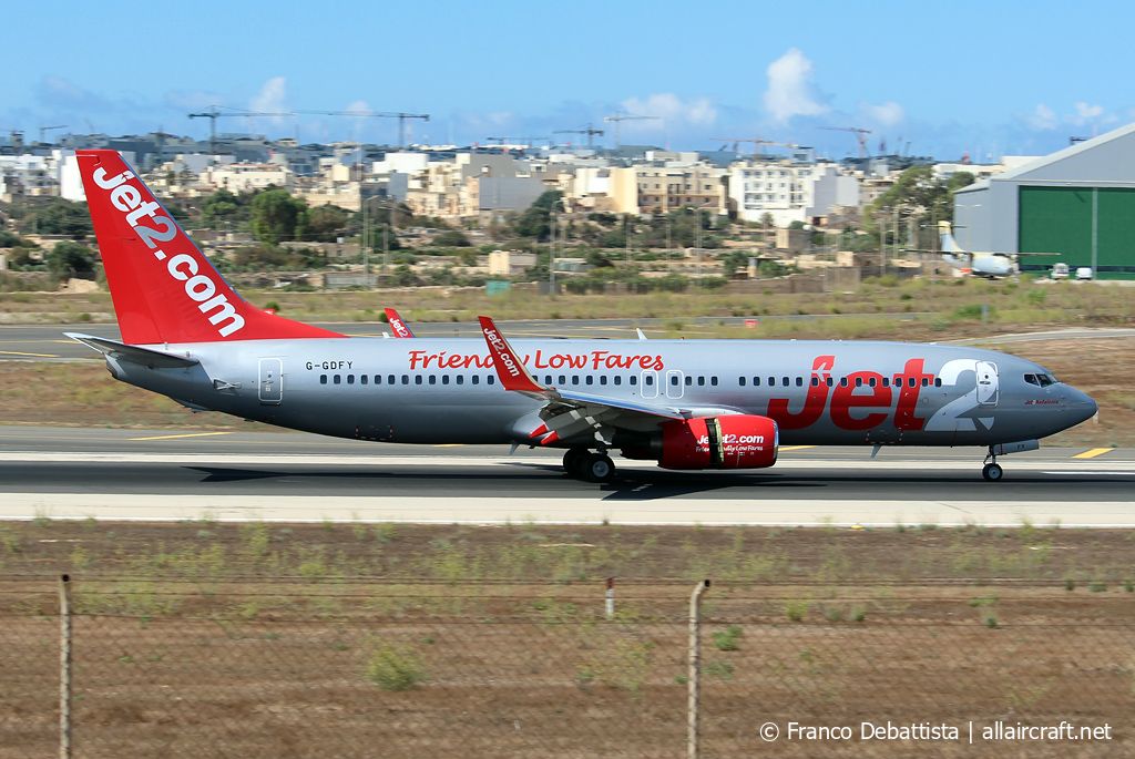G-GDFY · Boeing 737-86Q(WL) · (MLA / LMML)