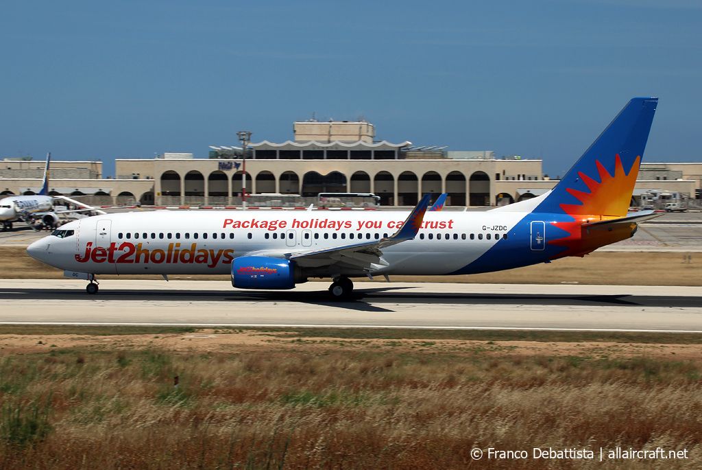 G-JZDC · Boeing 737-82R(WL) · (MLA / LMML)