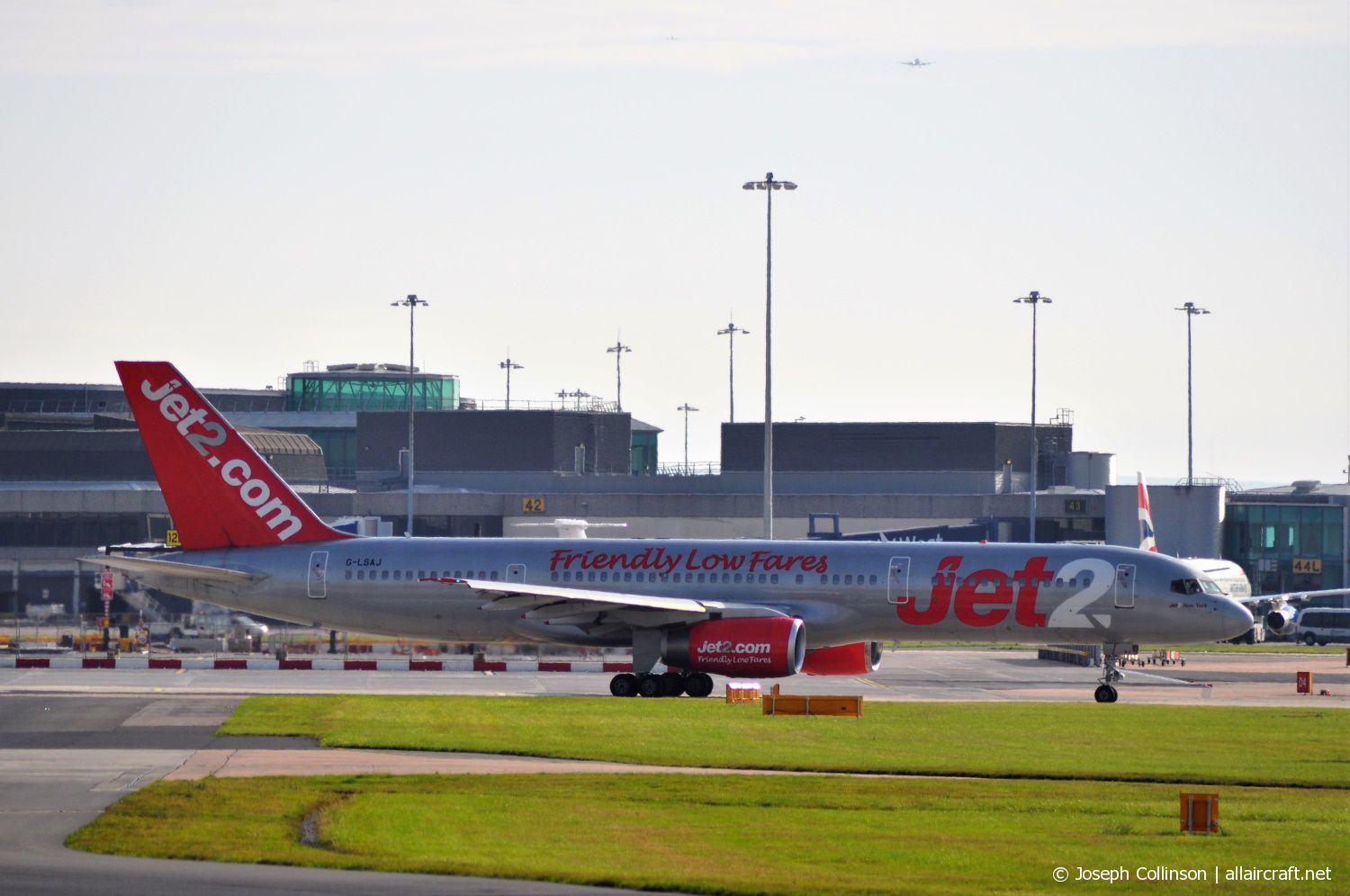 G-LSAJ · Boeing 757-236 · (MAN / EGCC)