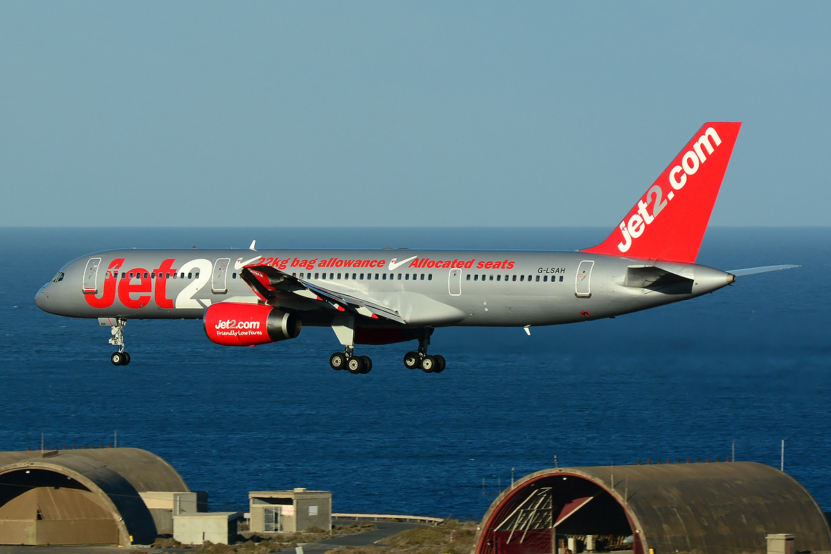 G-LSAH · Boeing 757-21B · (LPA / GCLP)