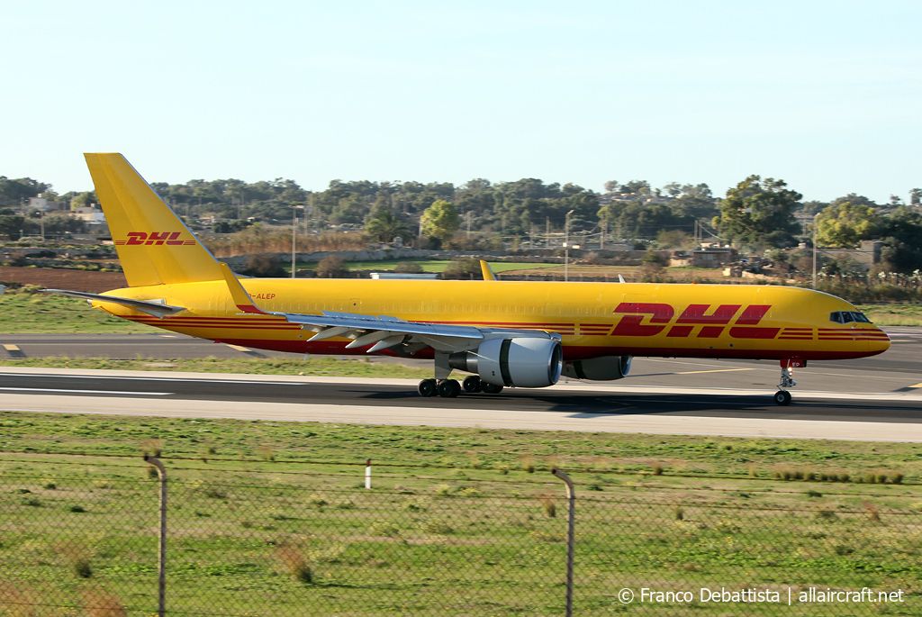 D-ALEP · Boeing 757-2Q8(PCF)(WL) · (MLA / LMML)