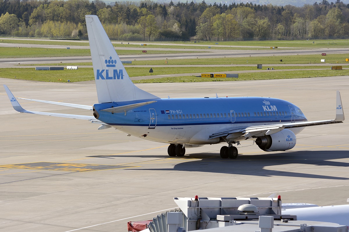 PH-BGI · Boeing 737-7K2(WL) · (ZRH / LSZH)