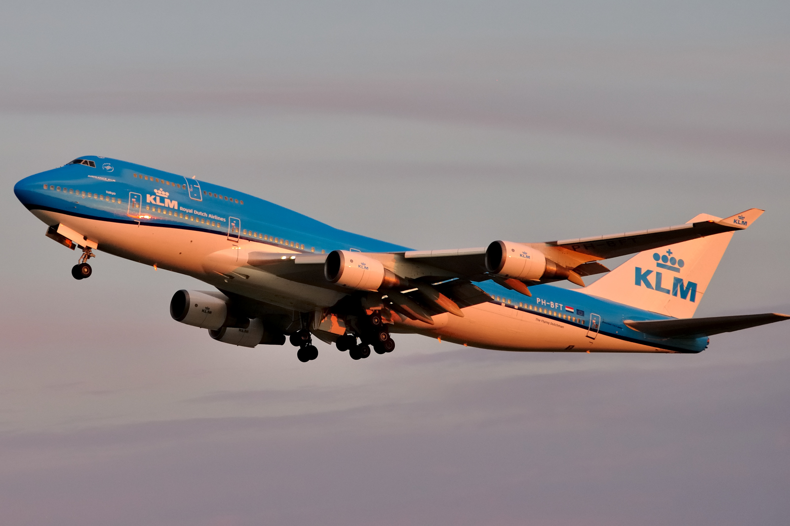PH-BFT · Boeing 747-406(M) · (YUL / CYUL)