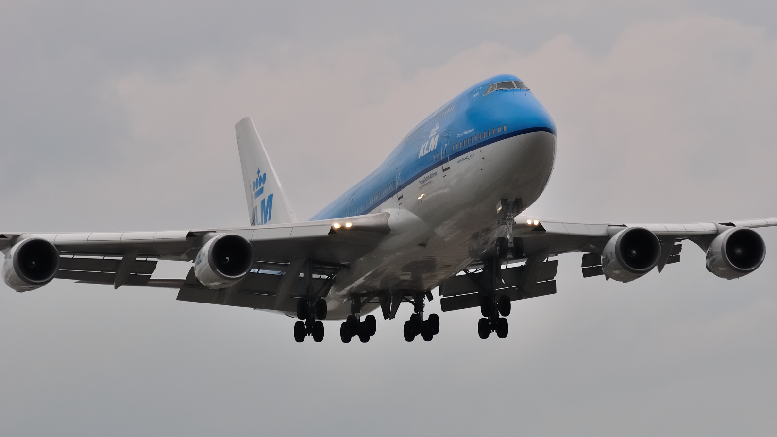 PH-BFF · Boeing 747-406(M) · (YYZ / CYYZ)