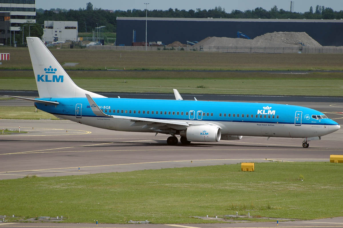 PH-BGB · Boeing 737-8K2(WL) · (AMS / EHAM)