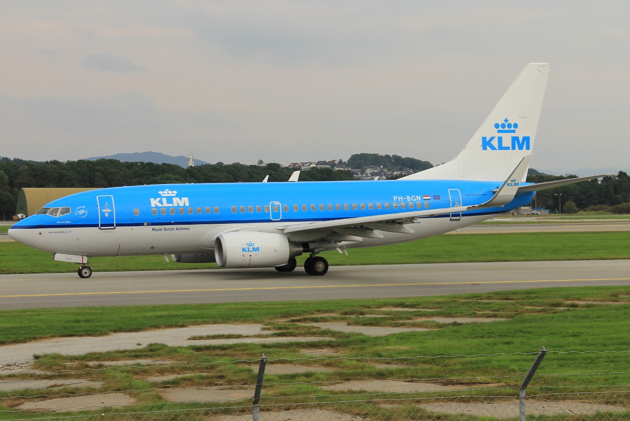 PH-BGN · Boeing 737-7K2(WL) · (SVG / ENZV)