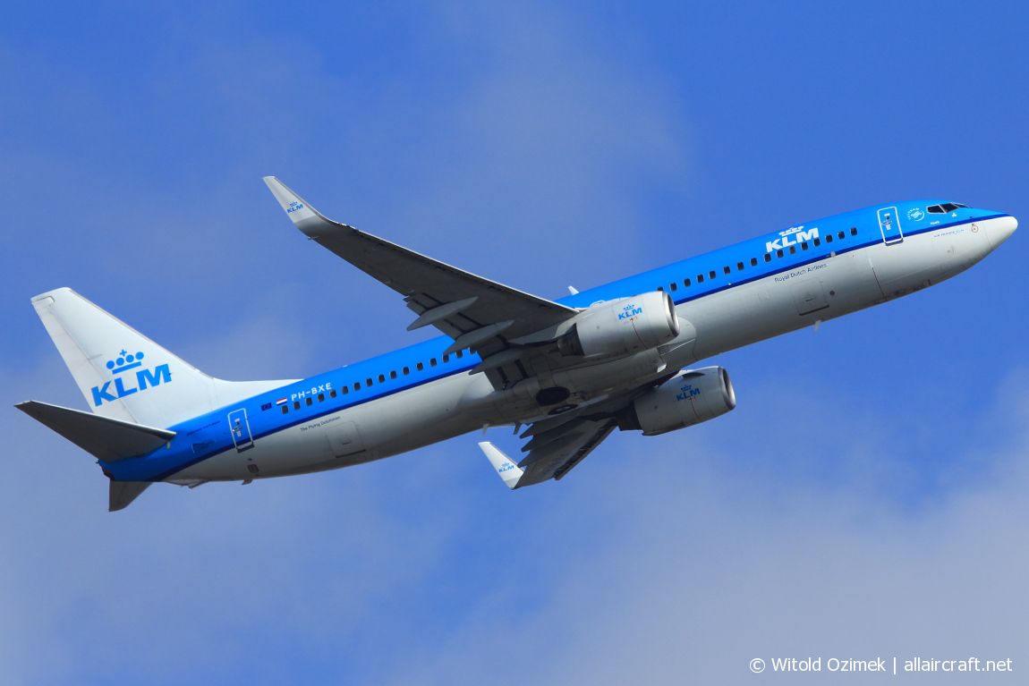 PH-BXE · Boeing 737-8K2(WL) · (FCO / LIRF)
