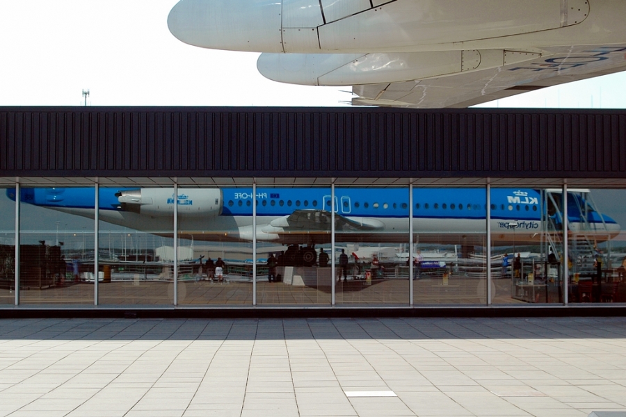 PH-OFE · Fokker 100 · (AMS / EHAM