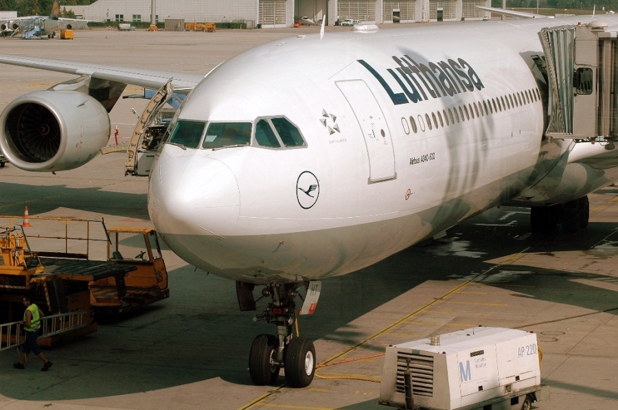 D-AIHT · Airbus A340-642 · (MUC / EDDM)