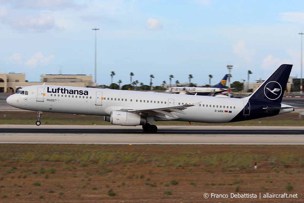 D-AIRA · Airbus A321-131 · (MLA / LMML)