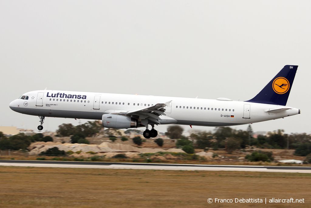 D-AISH · Airbus A321-231 · (MLA / LMML)