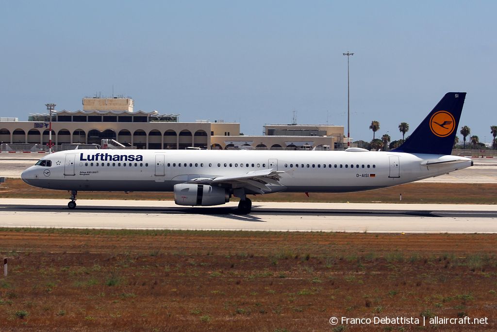 D-AISI · Airbus A321-231 · (MLA / LMML)