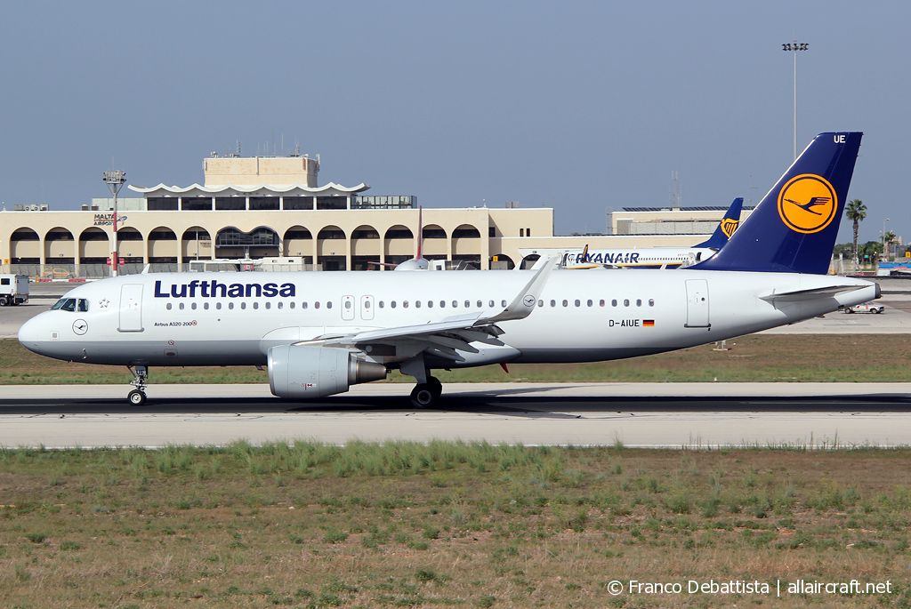 D-AIUE · Airbus A320-214(WL) · (MLA / LMML)