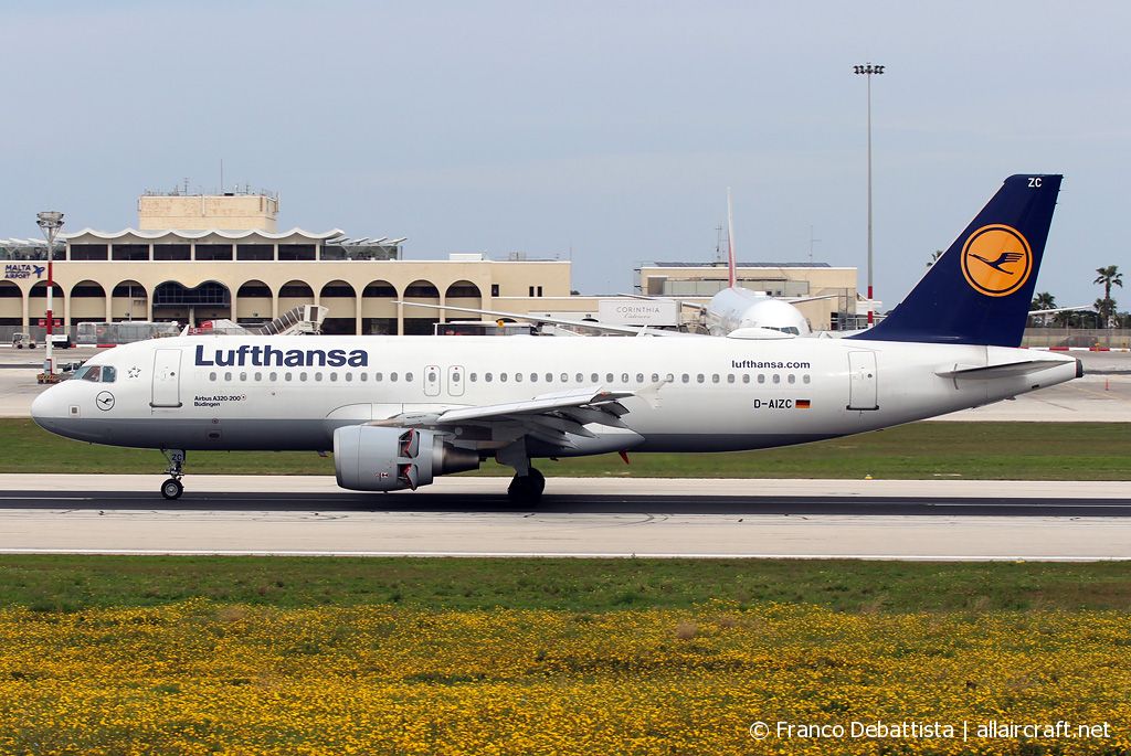 D-AIZC · Airbus A320-214 · (MLA / LMML)