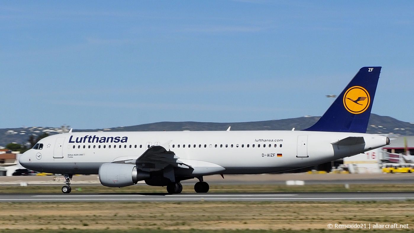 D-AIZF · Airbus A320-214 · (FAO / LPFR)