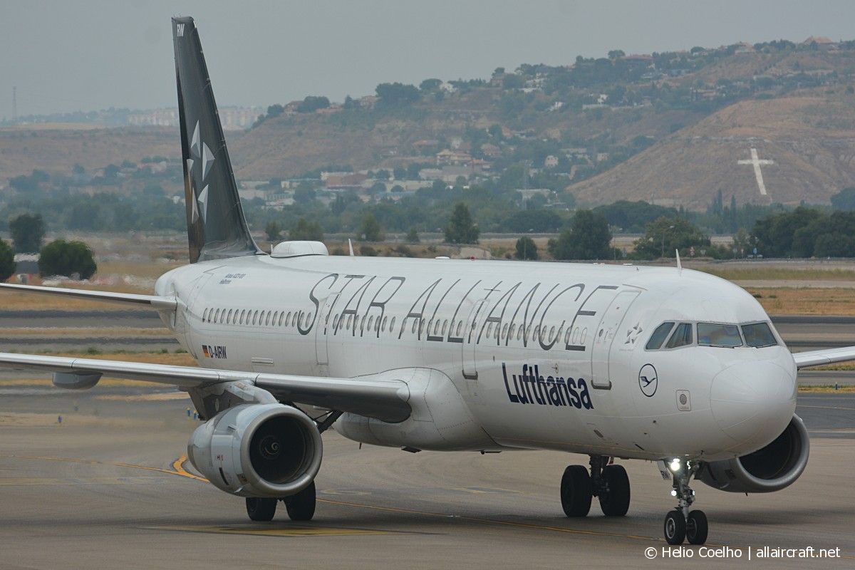 D-AIRW · Airbus A321-131 · (MAD / LEMD)