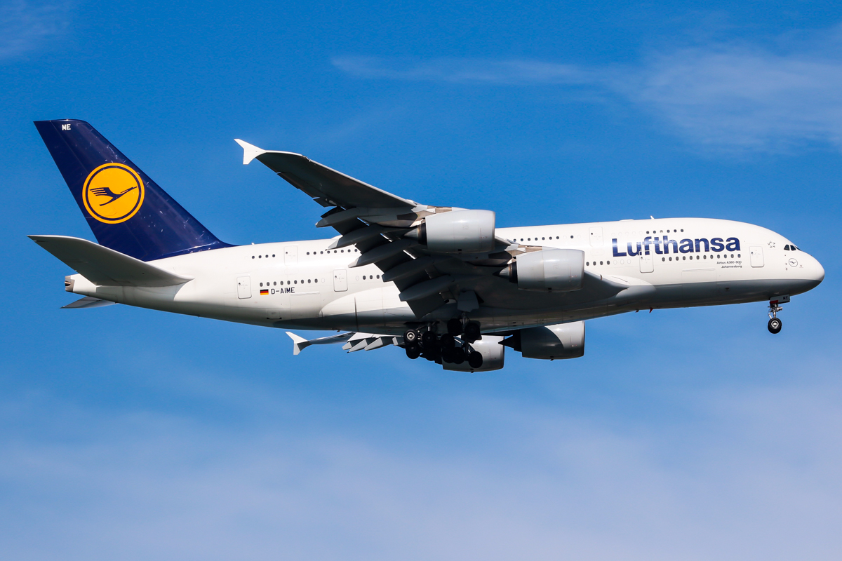 D-AIME · Airbus A380-841 · (SIN / WSSS)