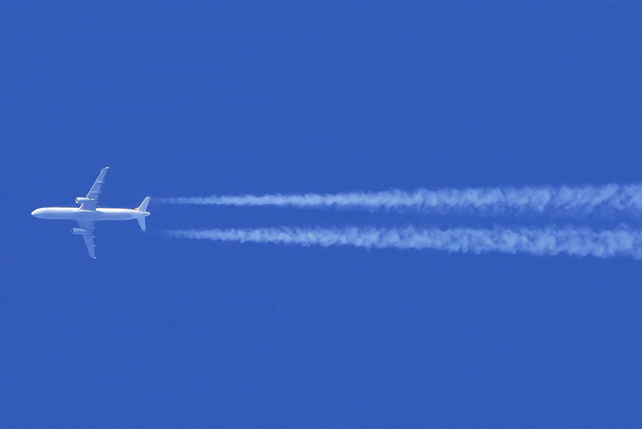 D-AISX · Airbus A321-231 · -