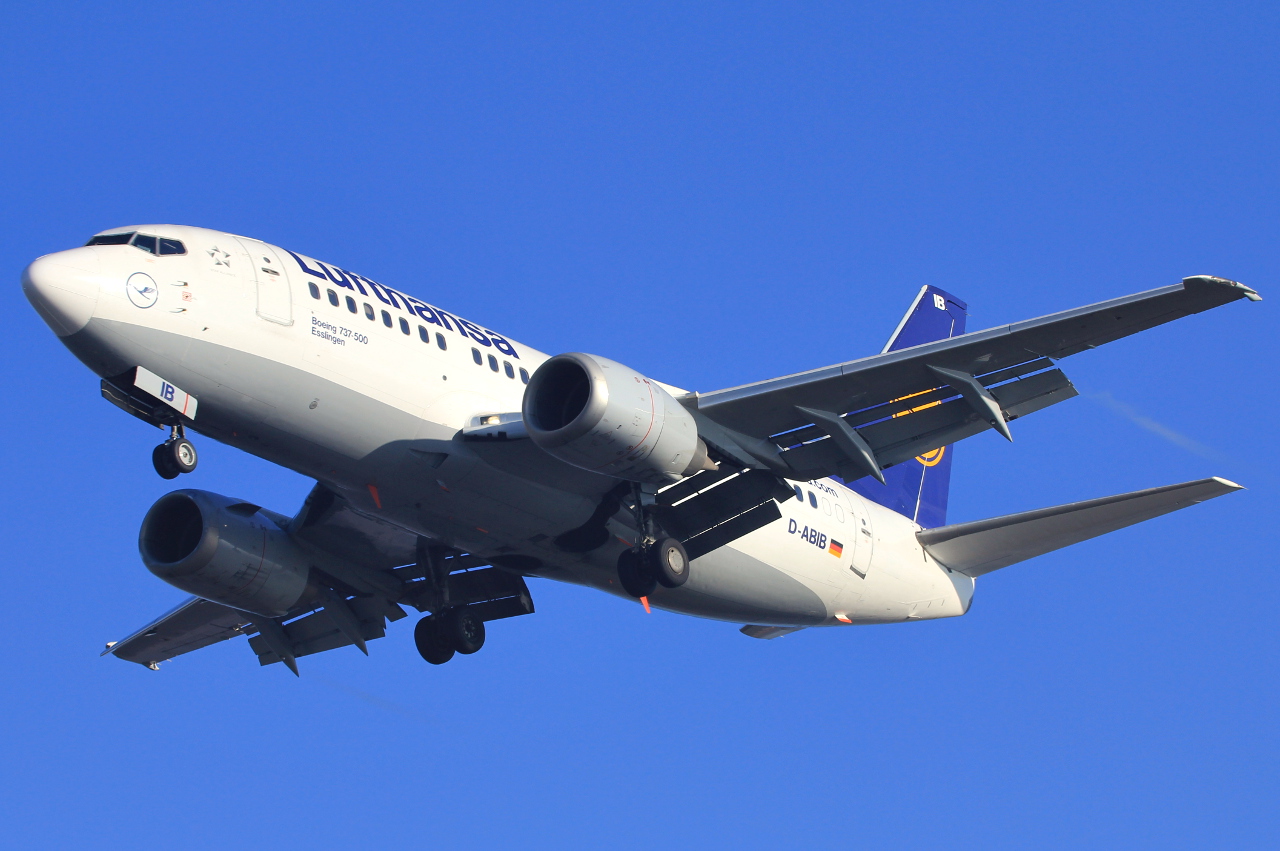 D-ABIB · Boeing 737-530 · (KRK / EPKK)