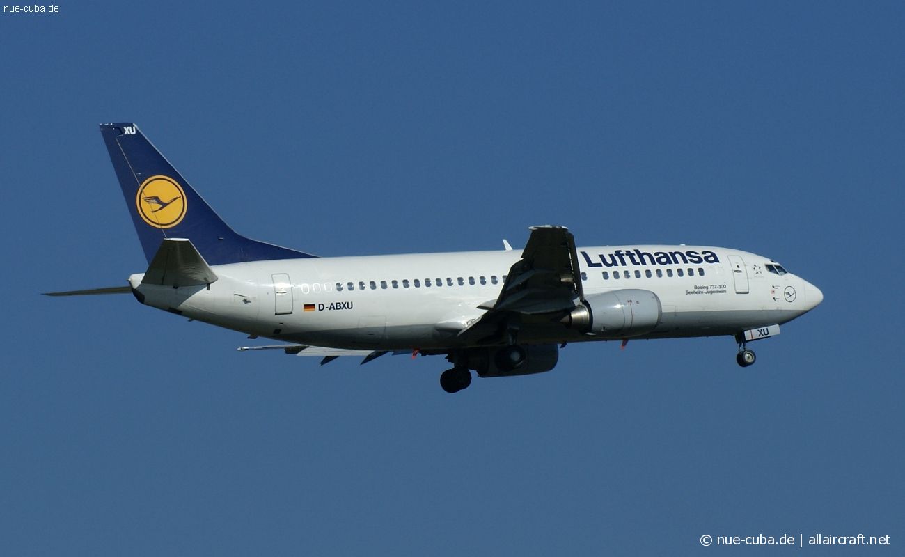 D-ABXU · Boeing 737-330 · (FRA / EDDF)