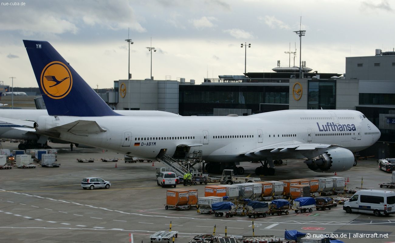D-ABYM · Boeing 747-830 · (FRA / EDDF)