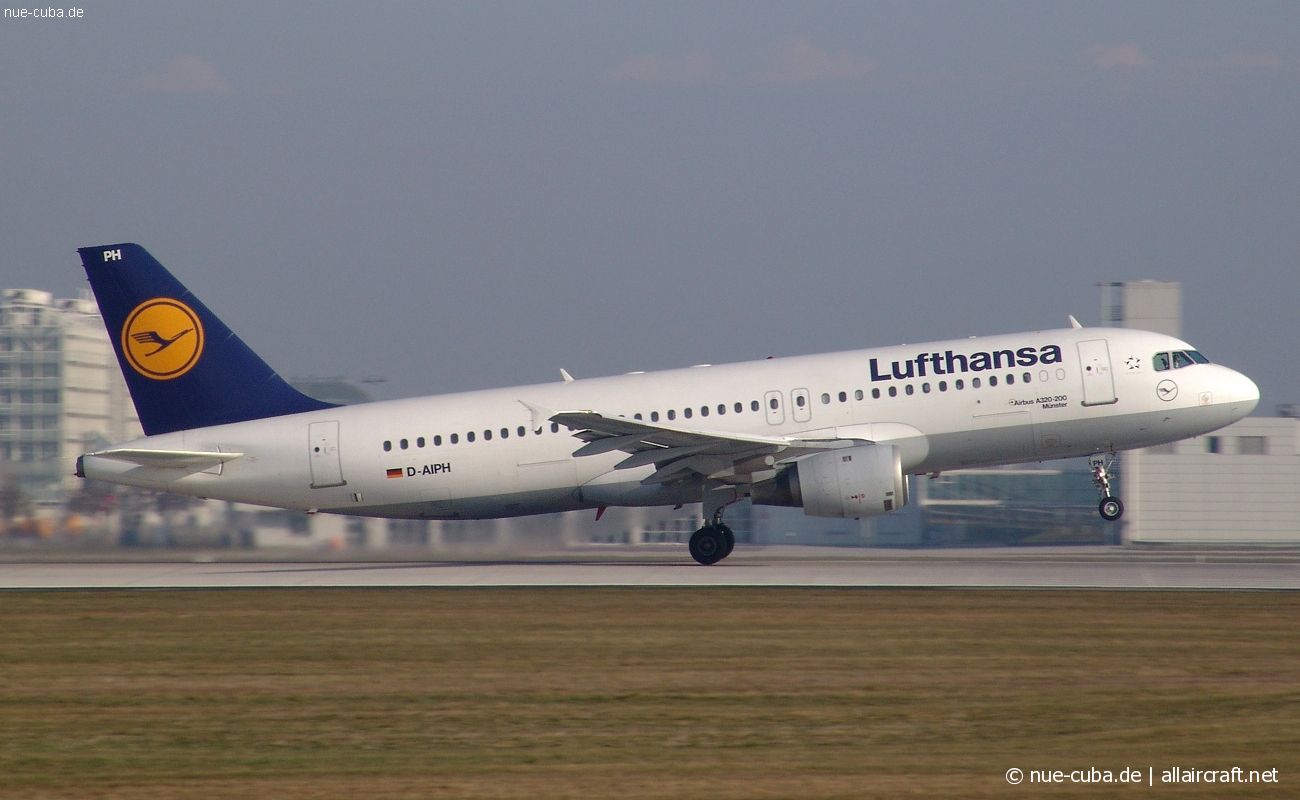 D-AIPH · Airbus A320-211 · (MUC / EDDM)