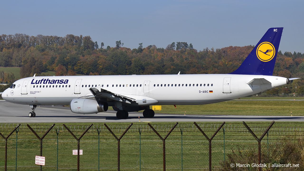 D-AIRC · Airbus A321-131 · (KRK / EPKK)