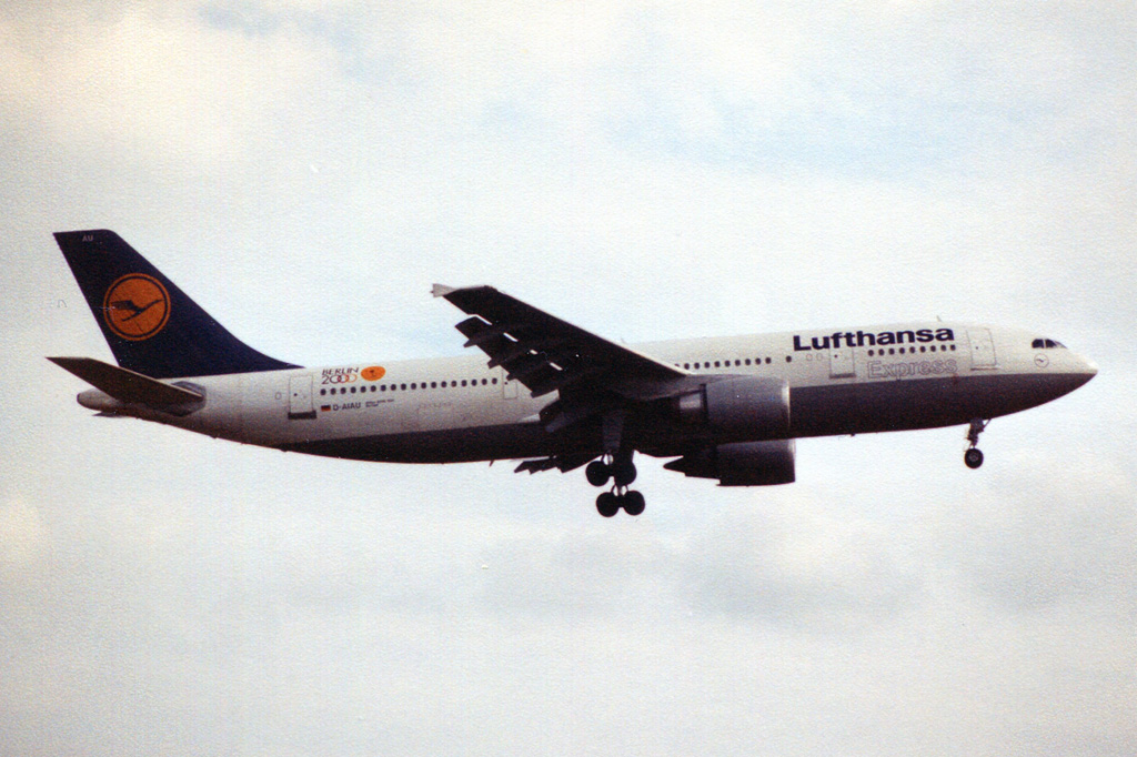 D-AIAU · Airbus A300B4-603 · (LHR / EGLL)