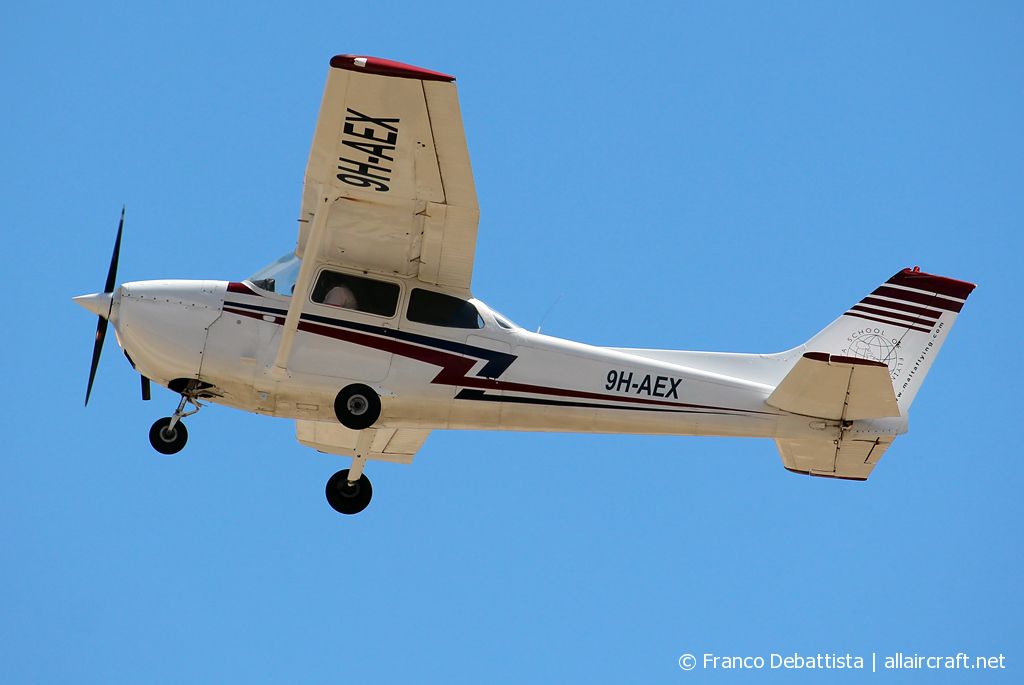 9H-AEX · Reims-Cessna F172M Skyhawk · (MLA / LMML)