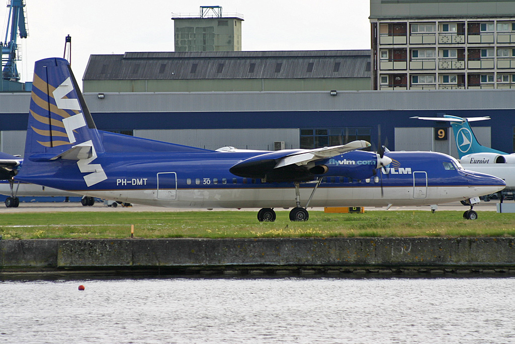 PH-DMT · Fokker 50 · (LCY / EGLC)