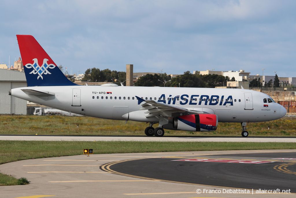YU-APD · Airbus A319-132 · (MLA / LMML)