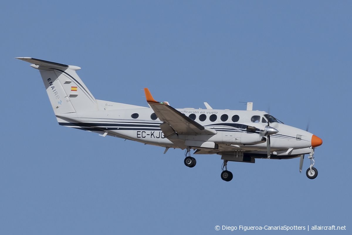 EC-KJQ · Beechcraft B300 King Air 350 · (LPA / GCLP)