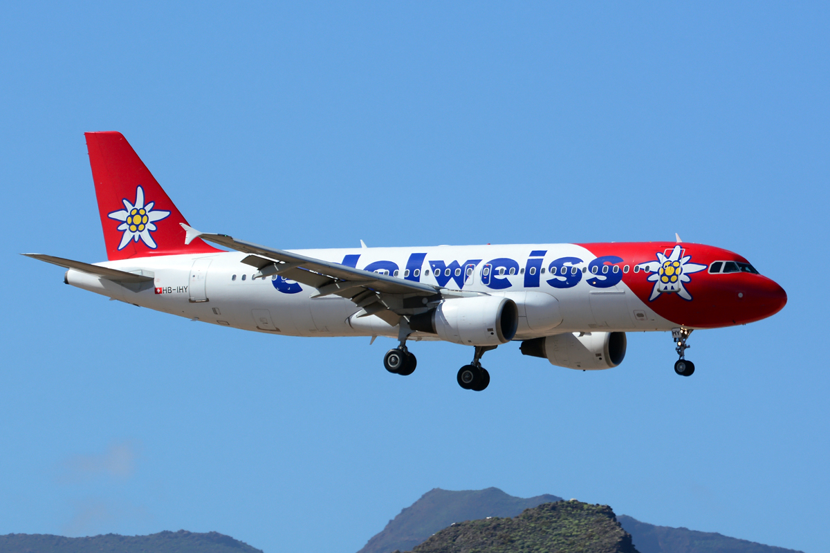 HB-IHY · Airbus A320-214 · (LPA / GCLP)