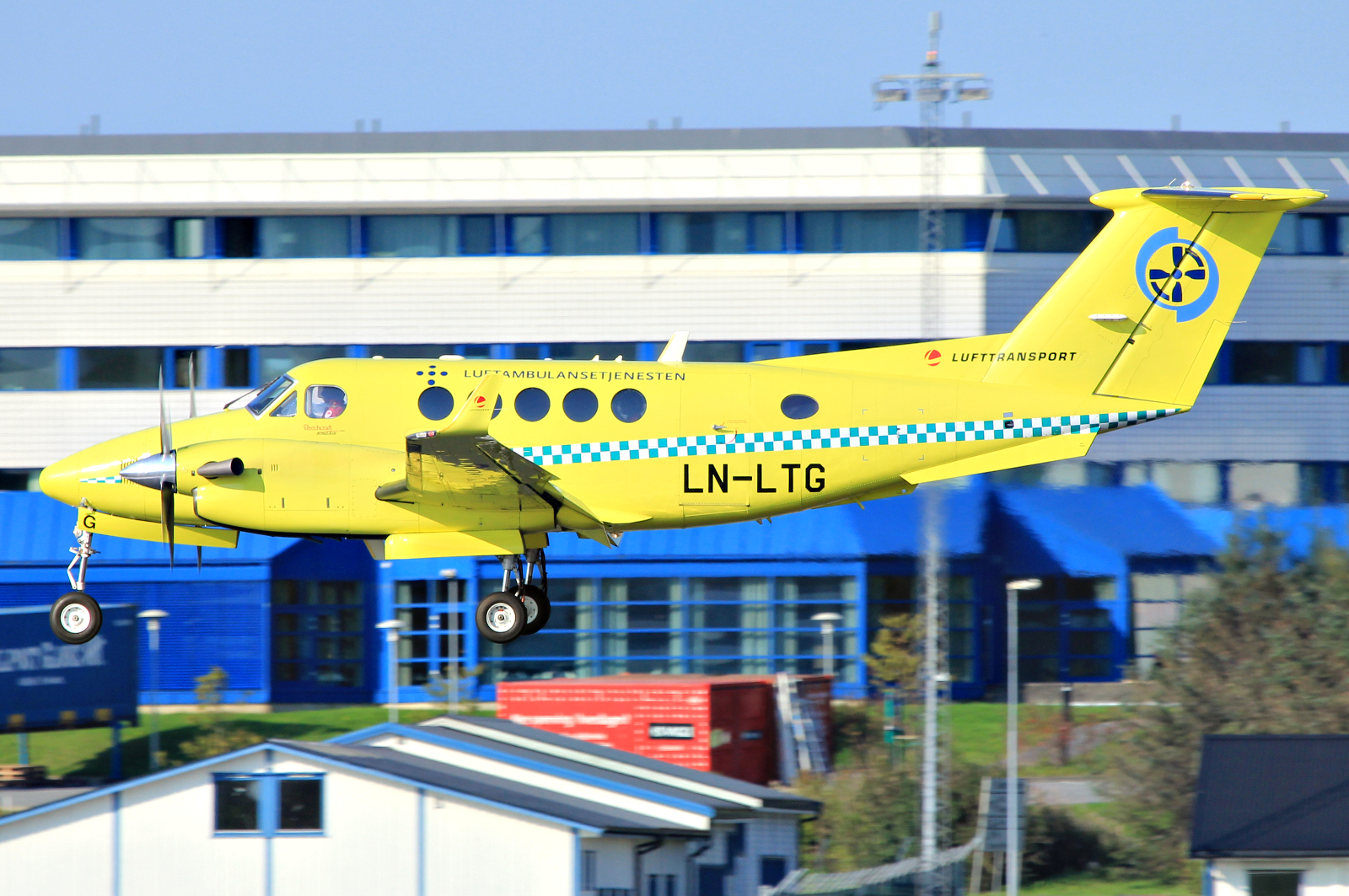 LN-LTG · Beechcraft B200 King Air · (SVG / ENZV)