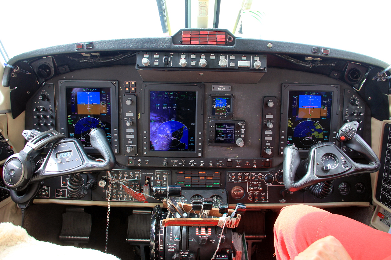 LN-LTA · Beechcraft B200 King Air · (SVG / ENZV)