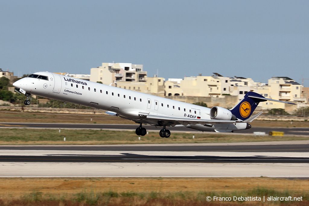 D-ACKF · Bombardier CRJ-900LR · (MLA / LMML)