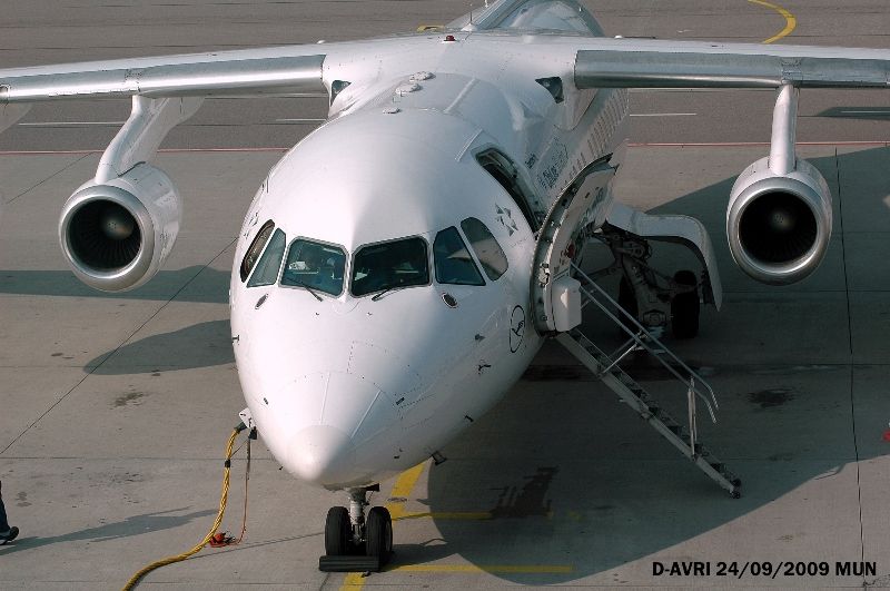 D-AVRI · British Aerospace Avro RJ85 · (MUC / EDDM)