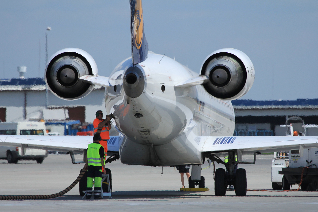 D-ACPK · Bombardier CRJ-701ER · (RZE / EPRZ)