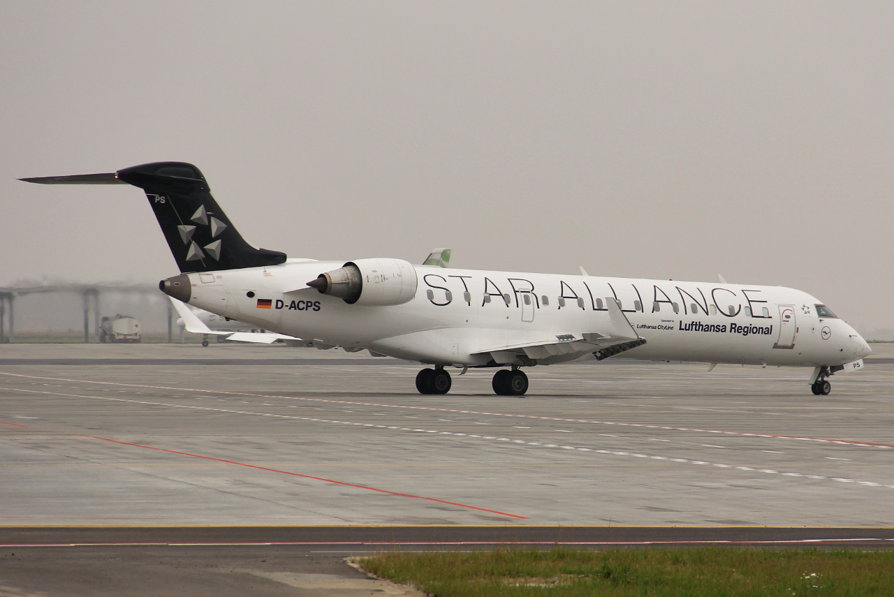 D-ACPS · Bombardier CRJ-701ER · (RZE / EPRZ)