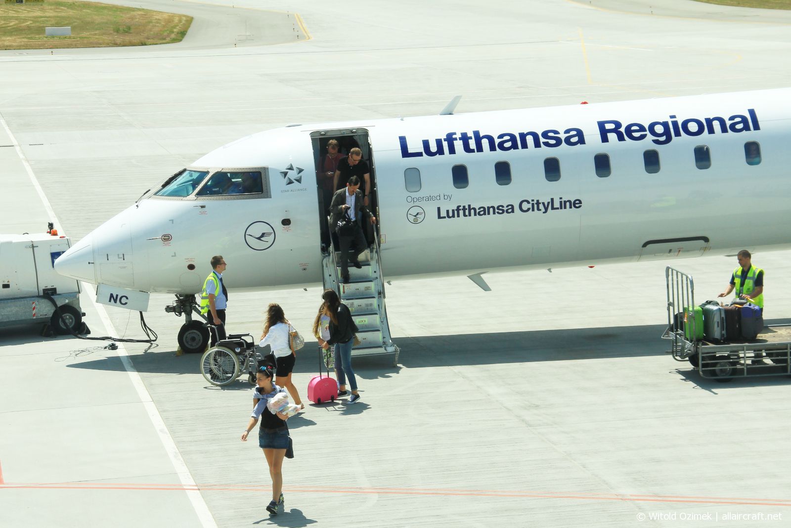 D-ACNC · Bombardier CRJ-900LR · (RZE / EPRZ)