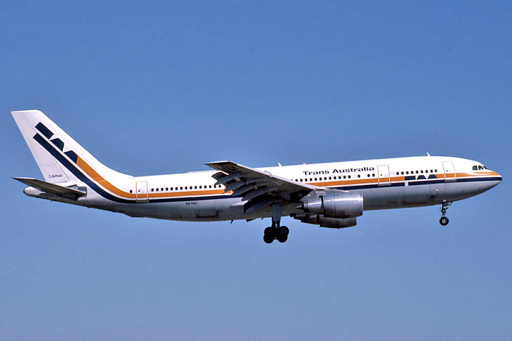 VH-TAC · Airbus A300B4-203 · (ADL / YPAD)
