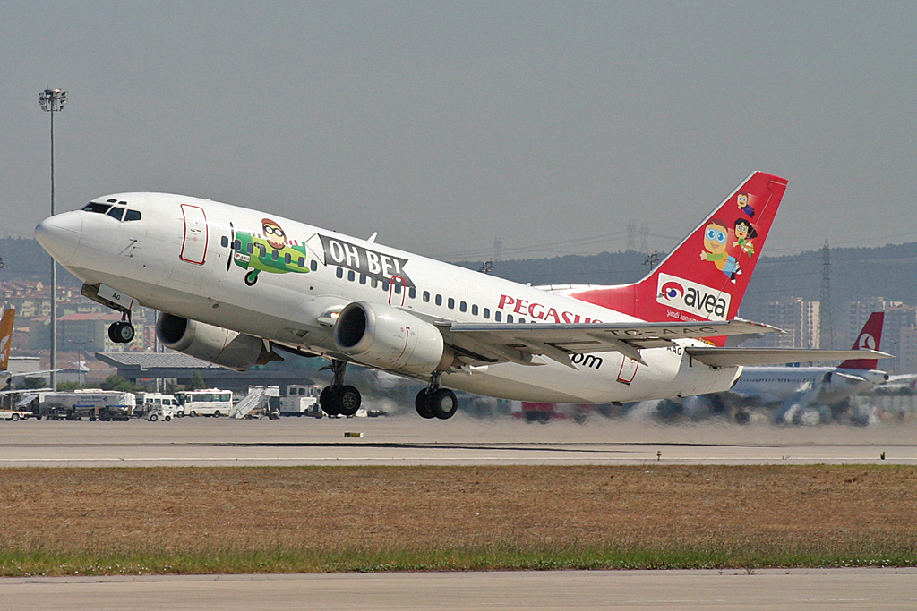 TC-AAG · Boeing 737-5L9 · (SAW / LTFJ)