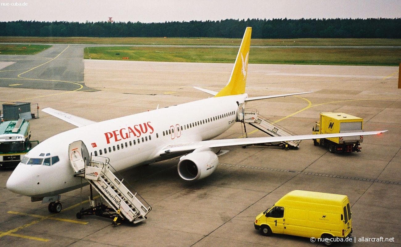 TC-APU · Boeing 737-82R · (NUE / EDDN)