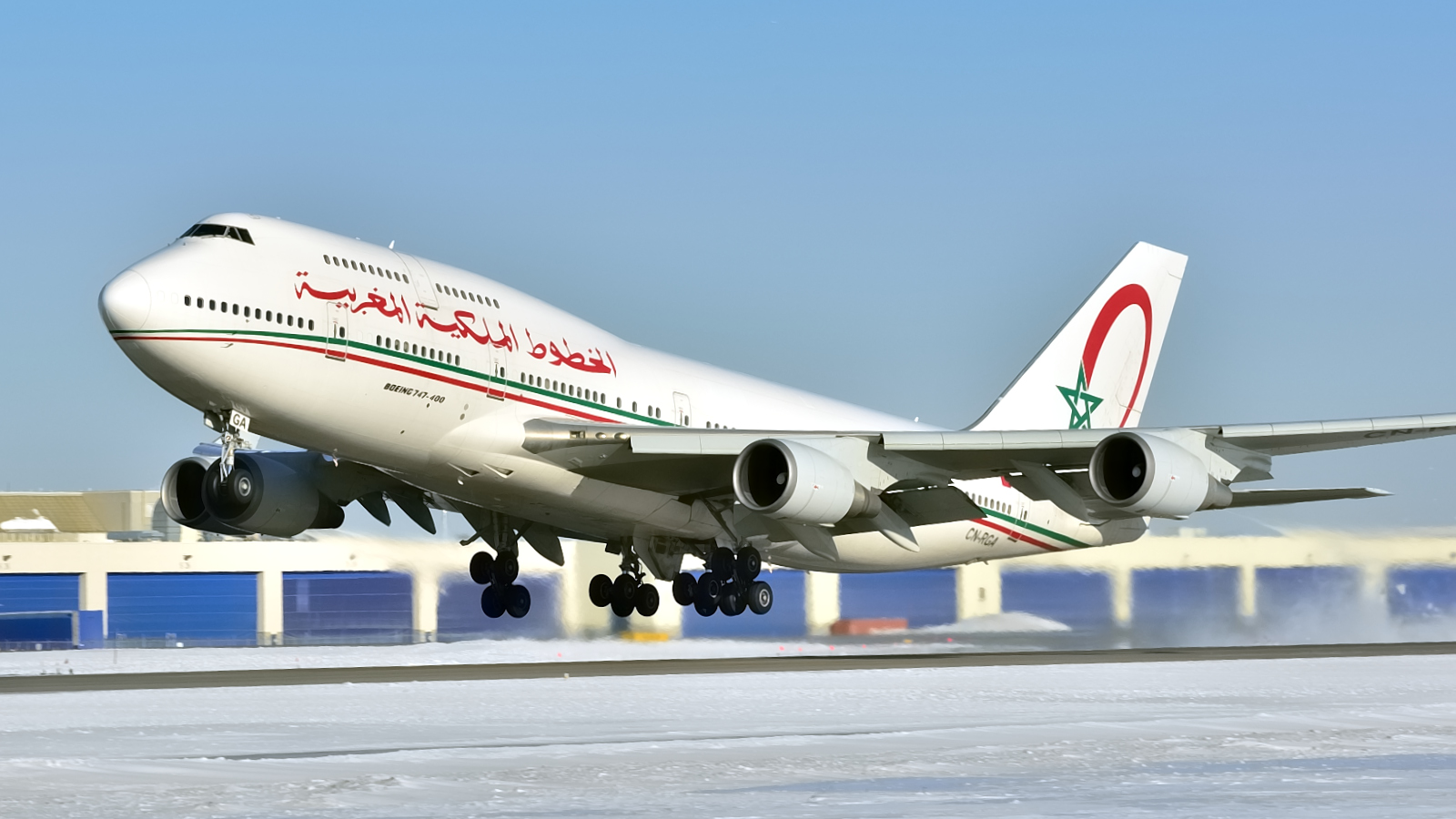 CN-RGA · Boeing 747-428 · (YUL / CYUL)