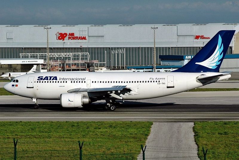 CS-TKI · Airbus A310-304 · (LIS / LPPT)