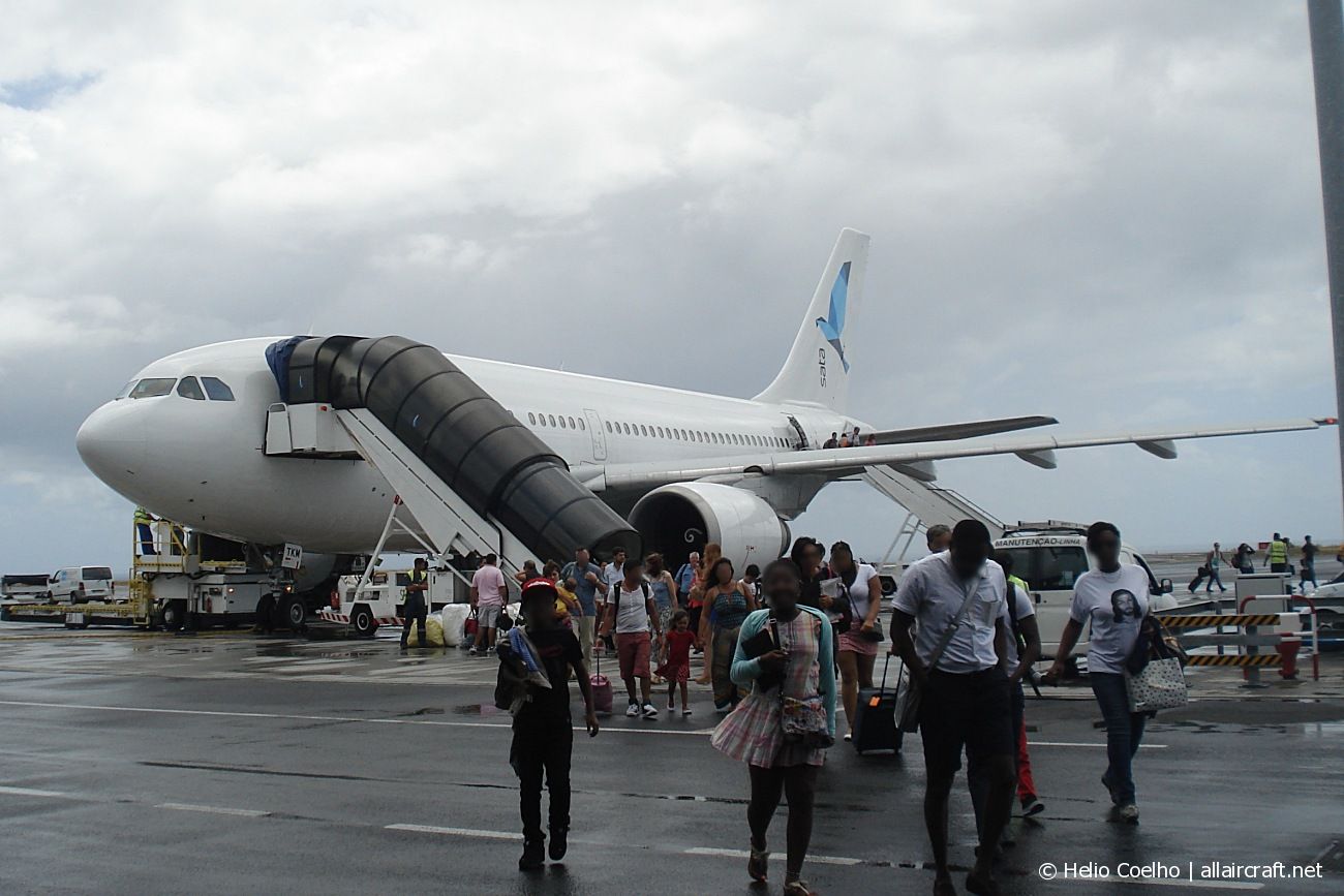 CS-TKM · Airbus A310-304 · (PDL / LPPD)