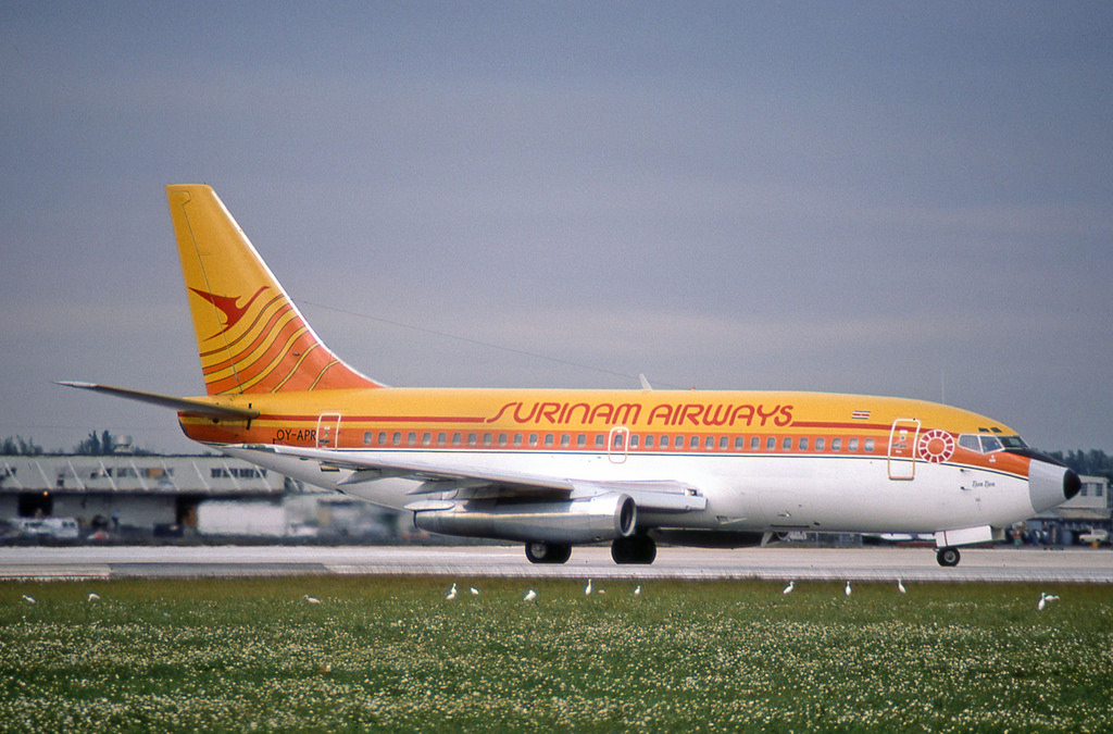 OY-APR · Boeing 737-2L9/Adv · (MIA / KMIA)