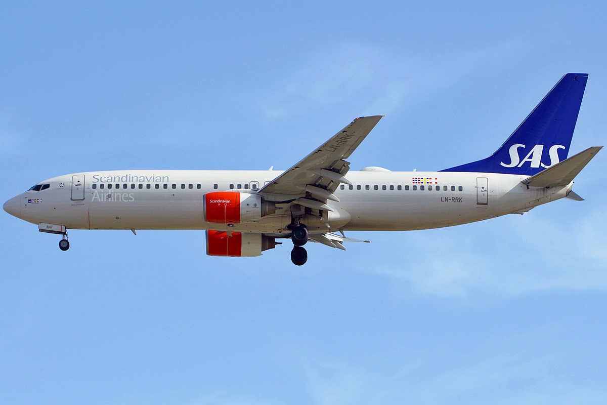 LN-RRK · Boeing 737-883 · (LPA / GCLP)
